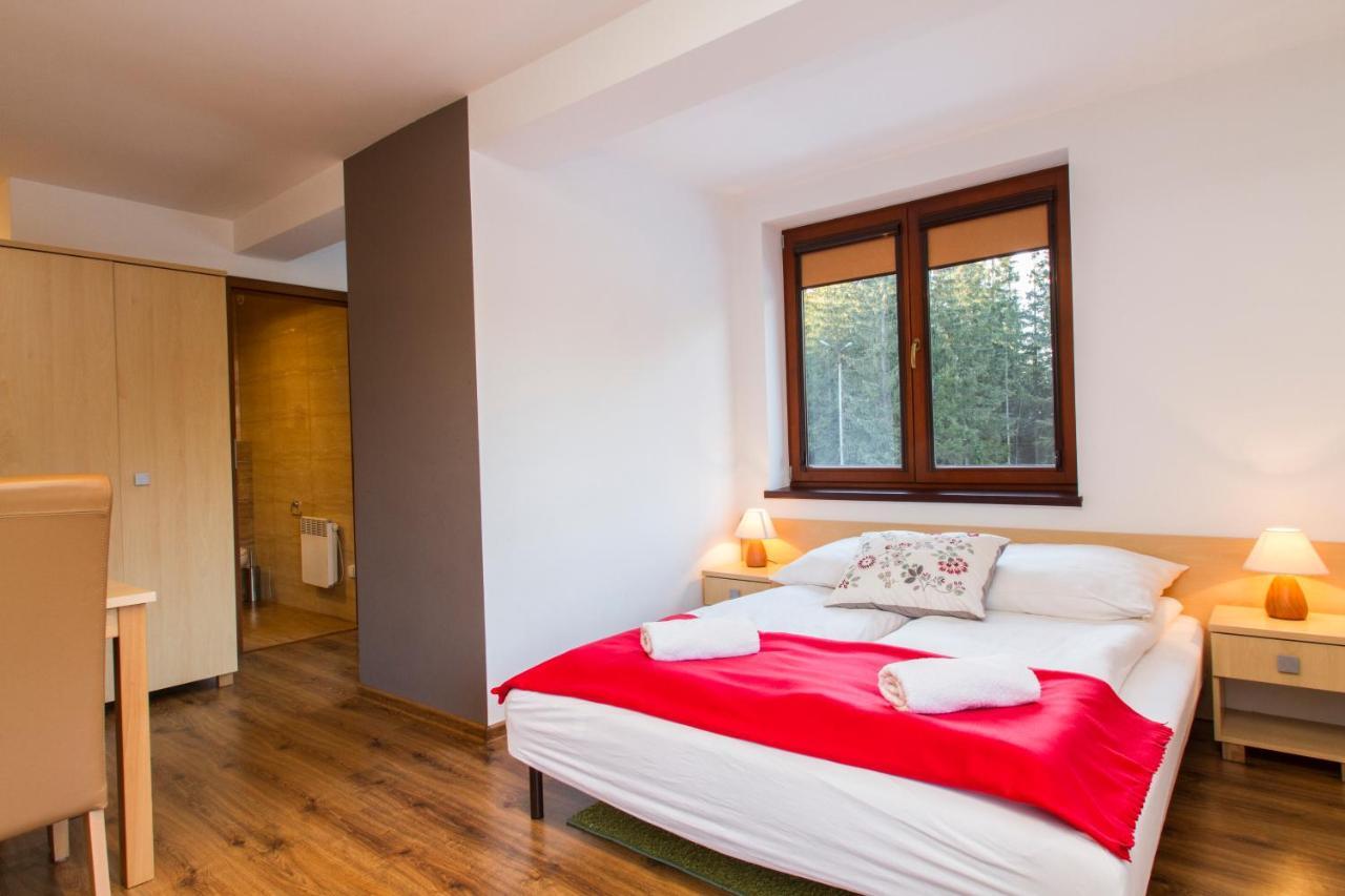 Udanypobyt Apartamenty Przy Dolinach E I F كوشتيليسكا المظهر الخارجي الصورة