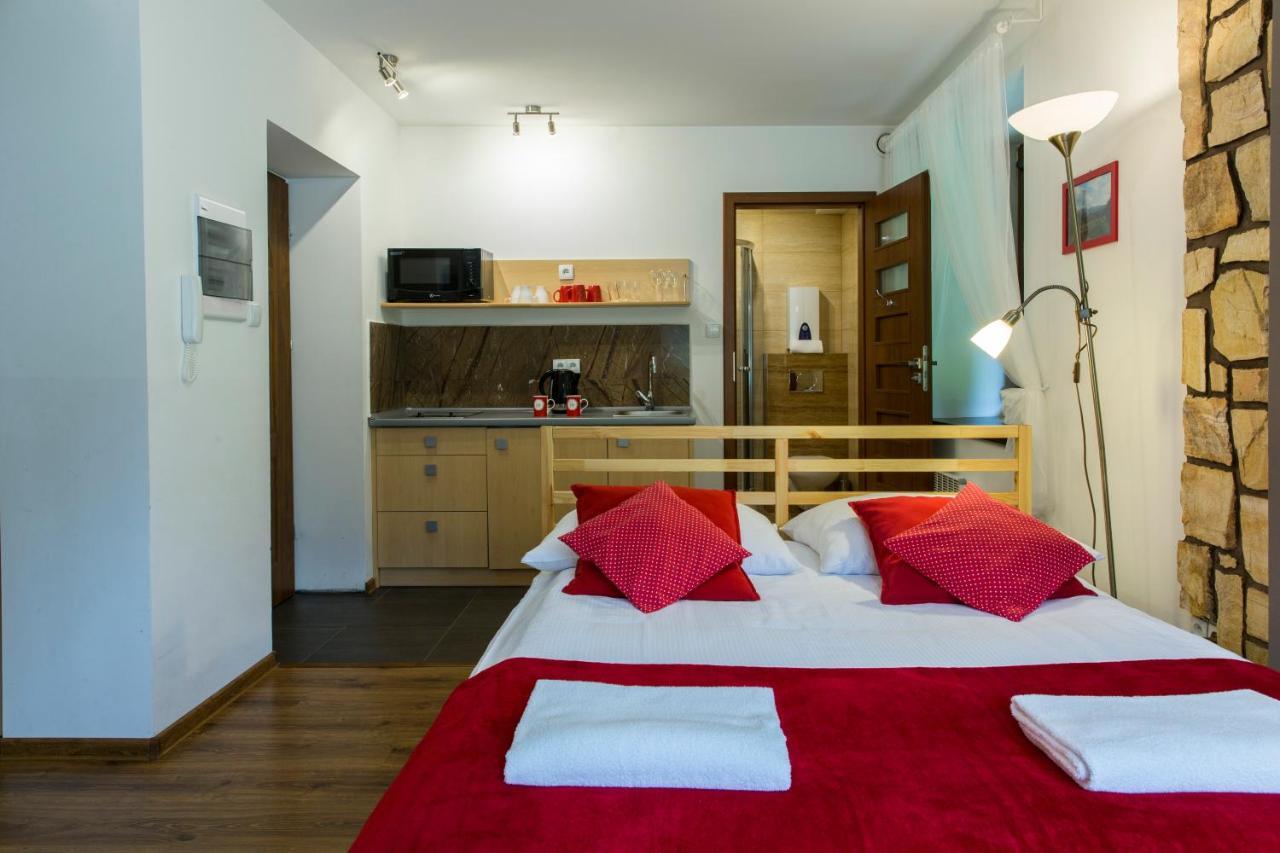 Udanypobyt Apartamenty Przy Dolinach E I F كوشتيليسكا المظهر الخارجي الصورة