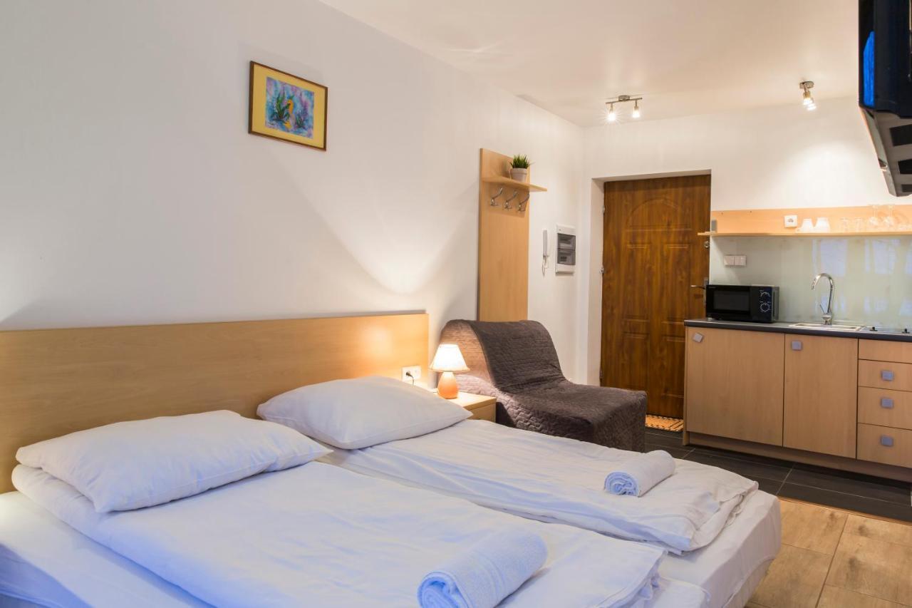 Udanypobyt Apartamenty Przy Dolinach E I F كوشتيليسكا المظهر الخارجي الصورة