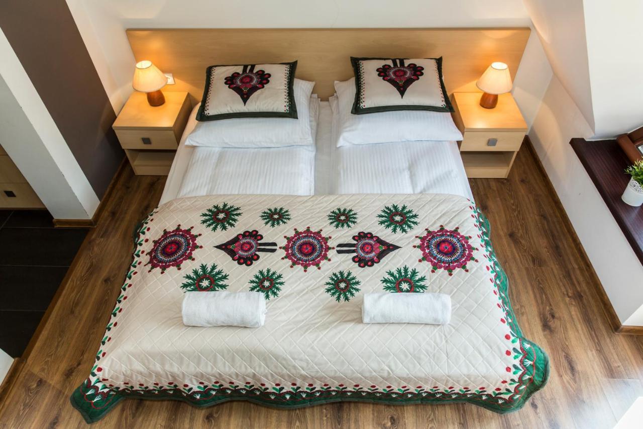 Udanypobyt Apartamenty Przy Dolinach E I F كوشتيليسكا المظهر الخارجي الصورة